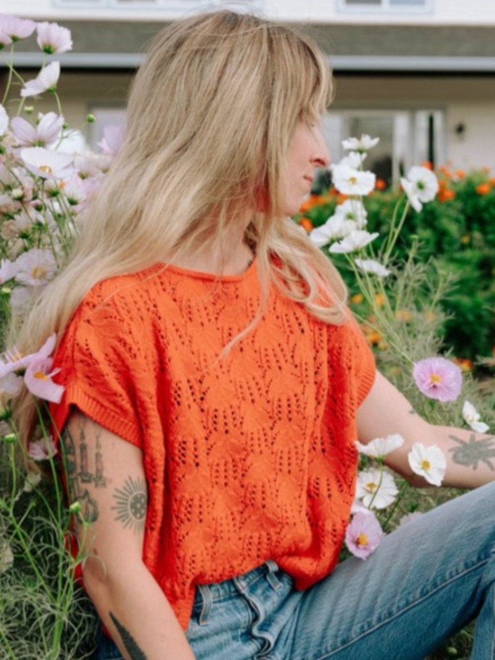 Curator SF | Rosey Sweater size M/L in Tomato
